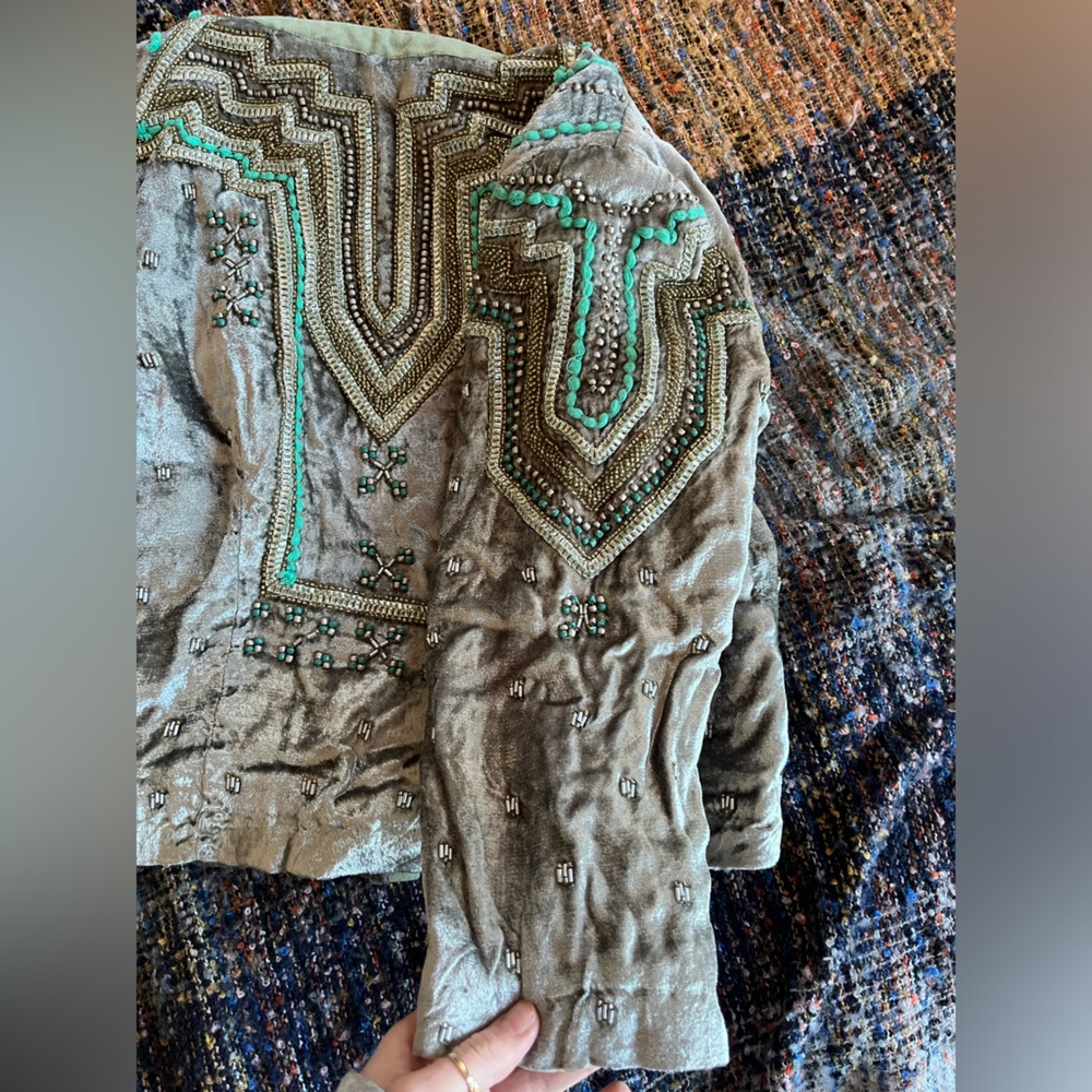Embroidered Open Front Jacket - Picture 9 of 9